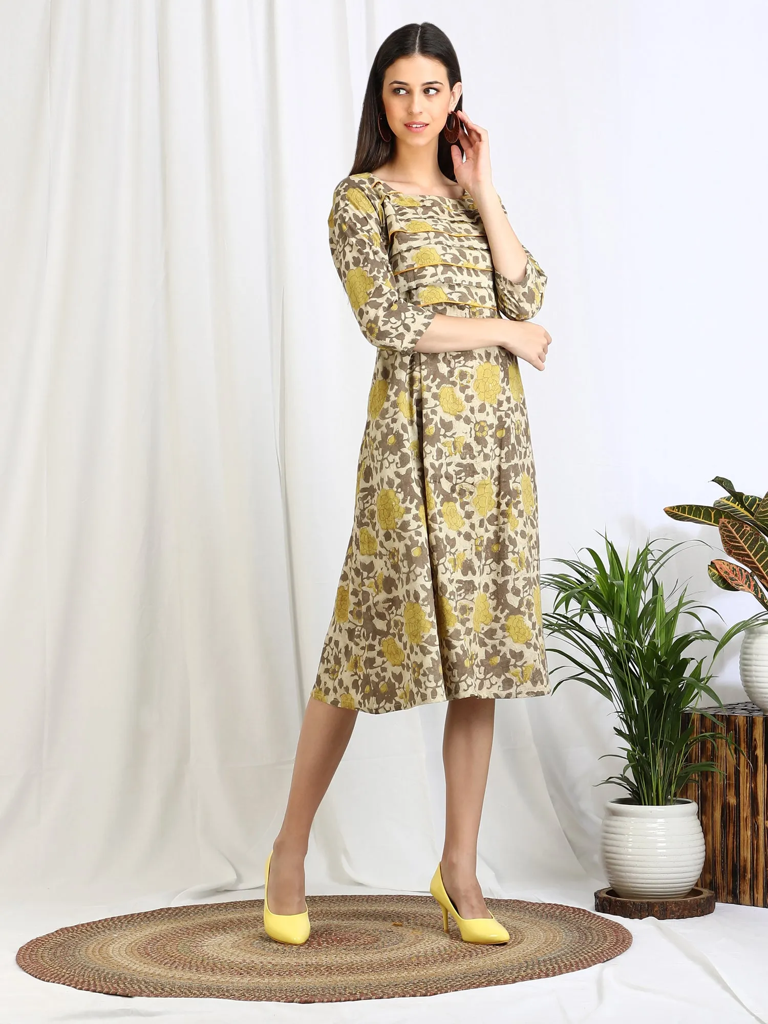 Ajrakh Dabu Floral 'Graceful' Cotton Dress