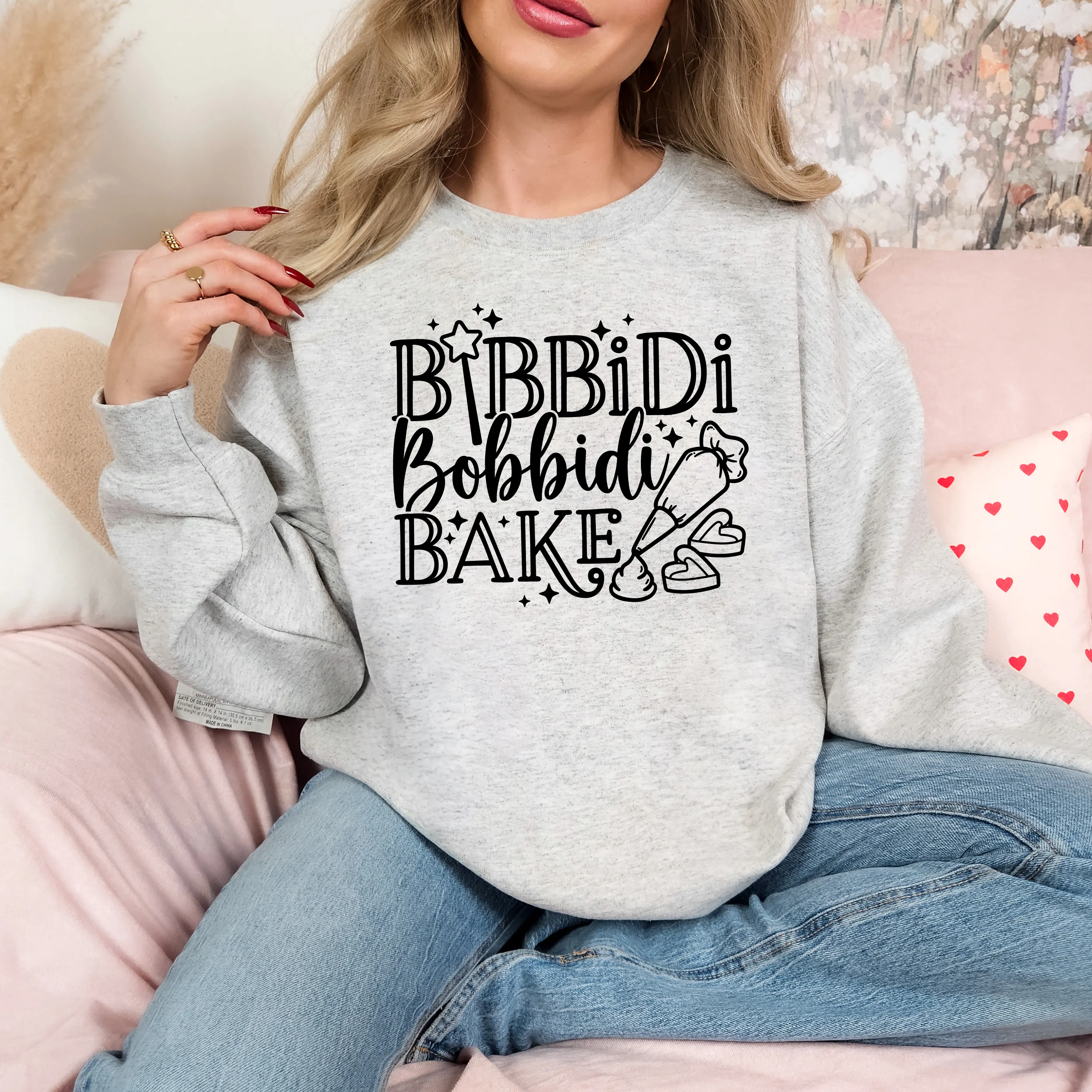 Bibbidi Bobbidi Bake [Version 2] - Sweatshirt