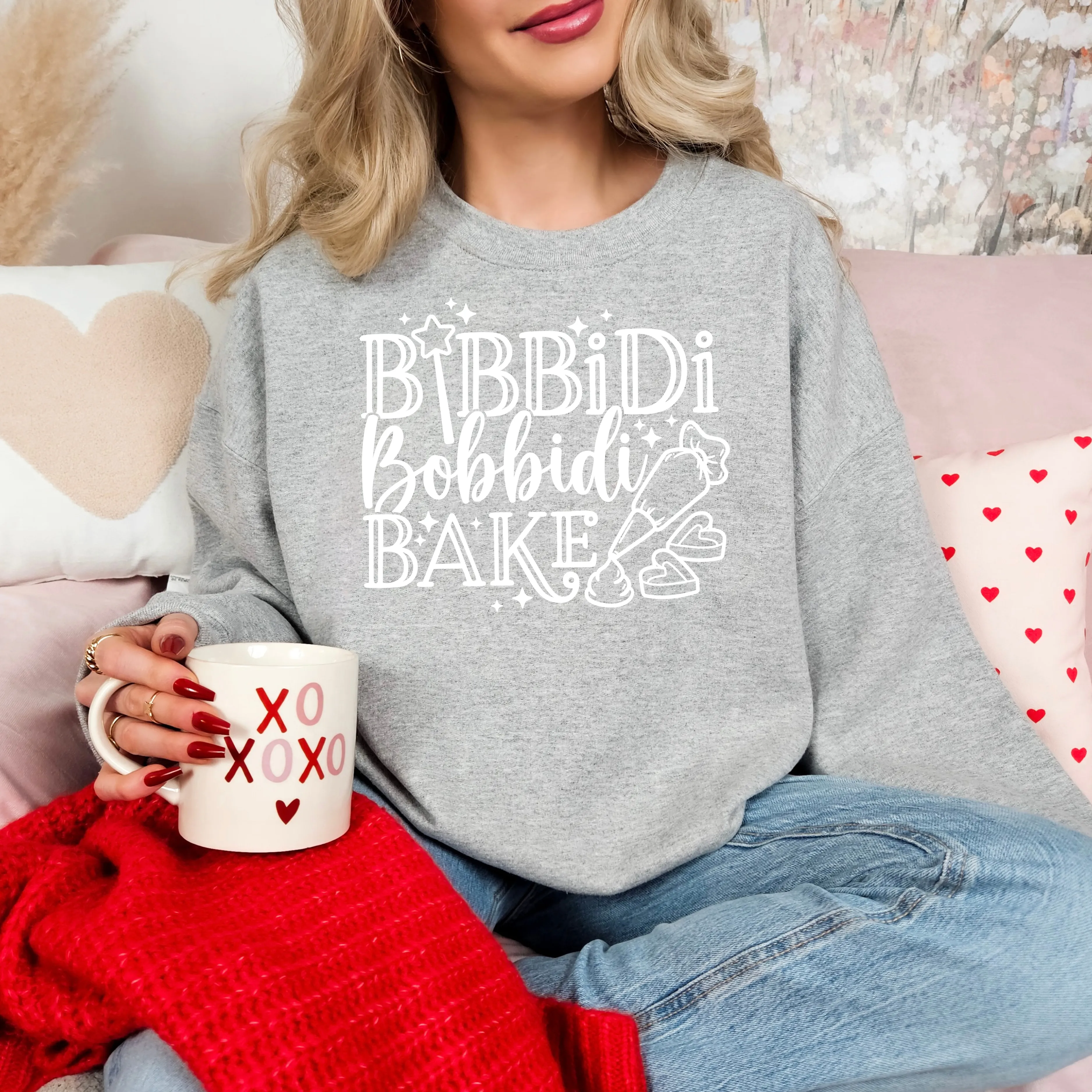 Bibbidi Bobbidi Bake [Version 2] - Sweatshirt