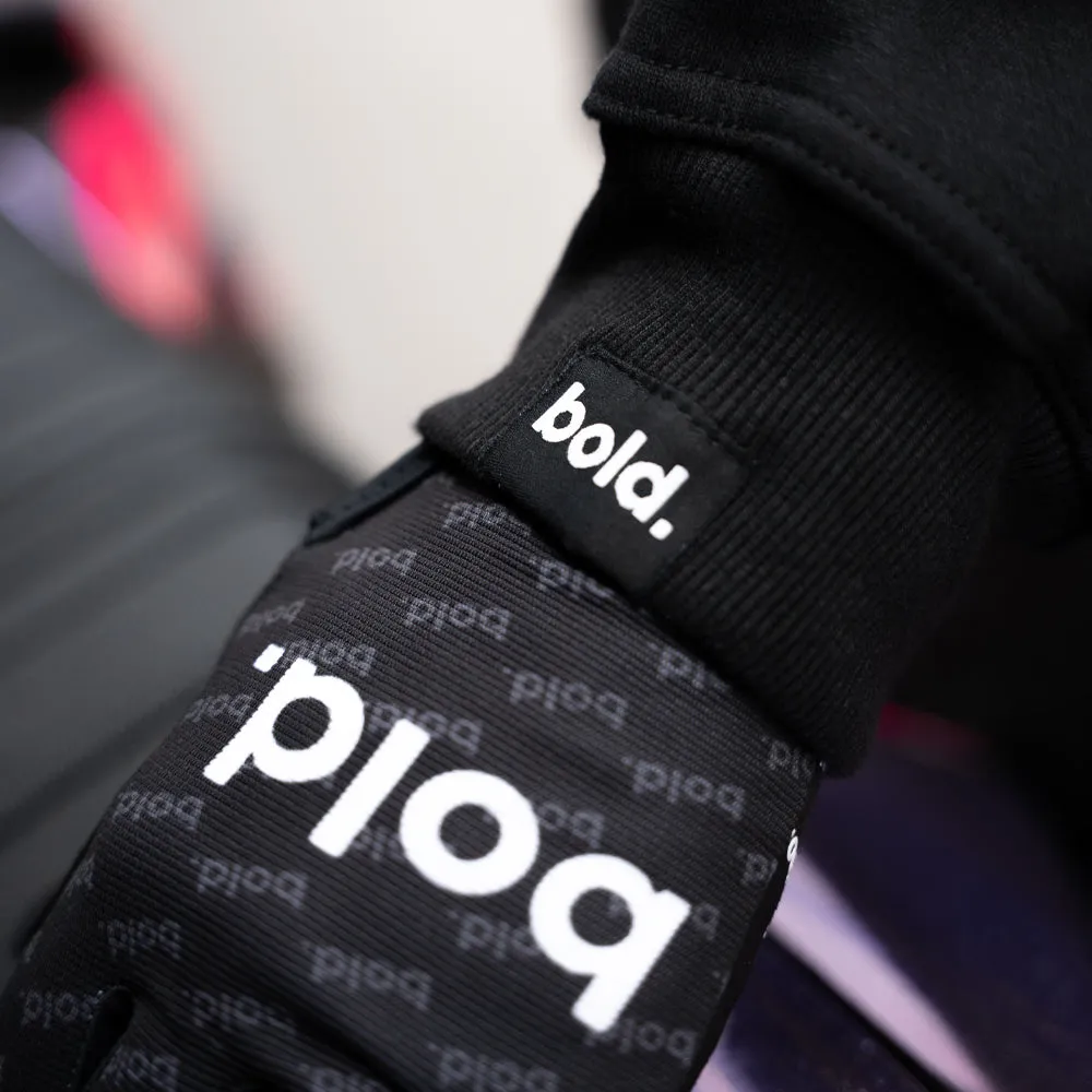 bold. Dream Chaser Black Hoodie (oversize fit)
