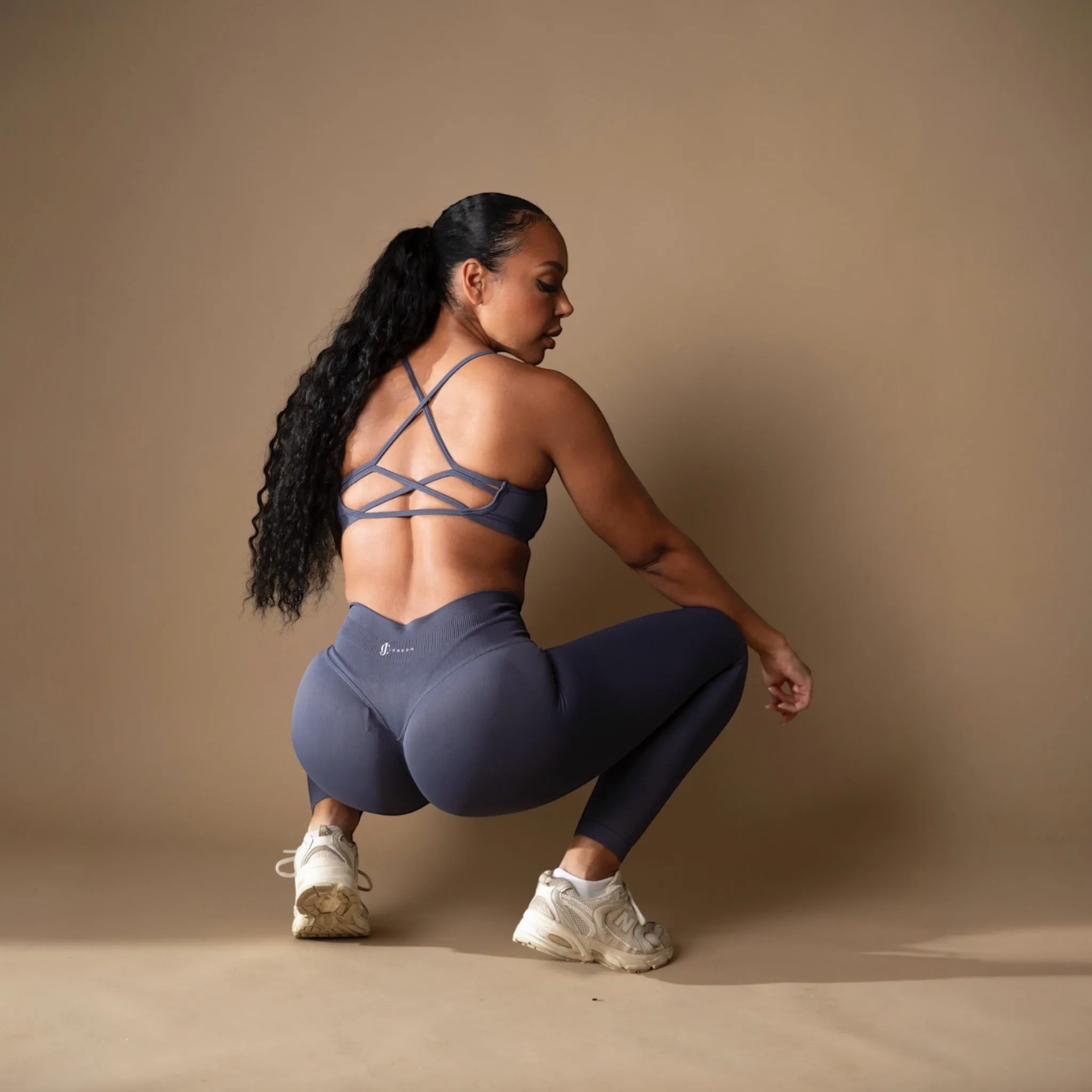 everyday sports bra rhino grey