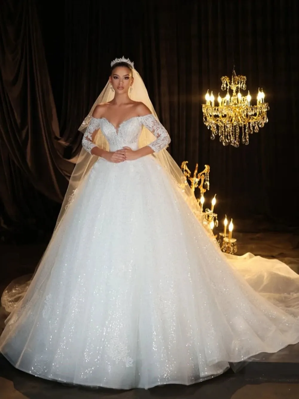 Graceful Sparkly A-line Bride Dress