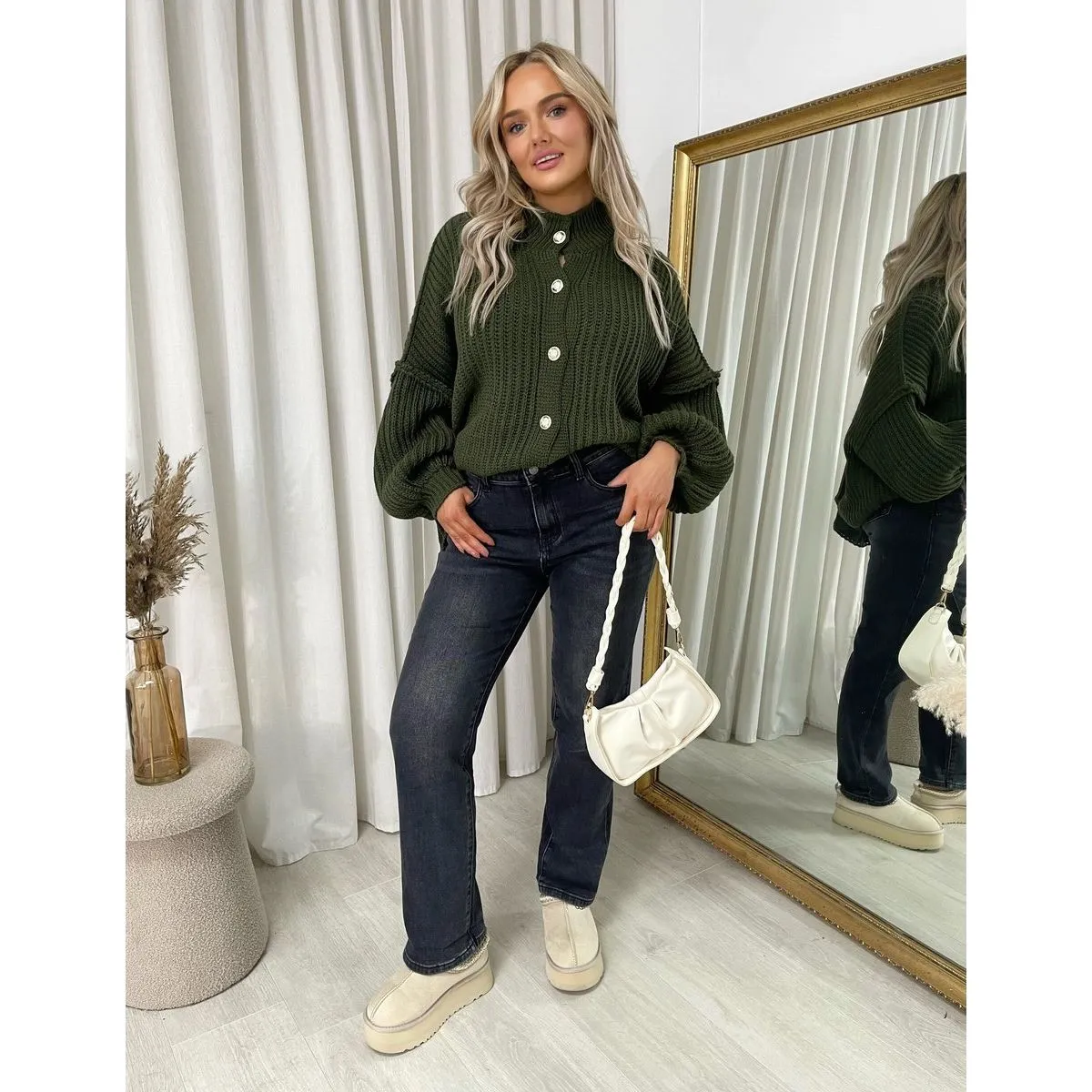 Straight Leg High Waist Jeans